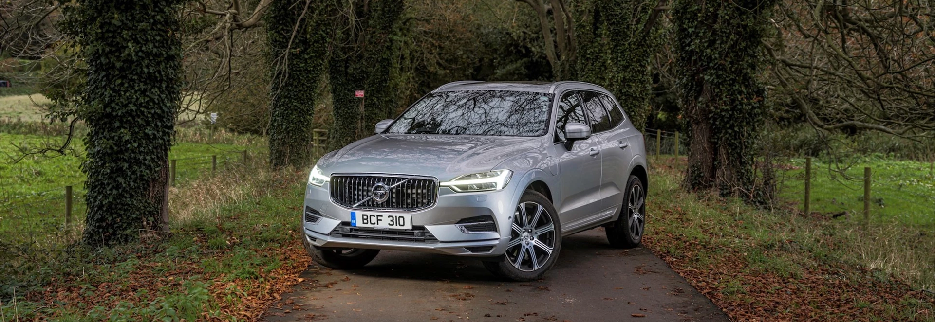 What are the benefits of a Volvo plug-in hybrid car? 